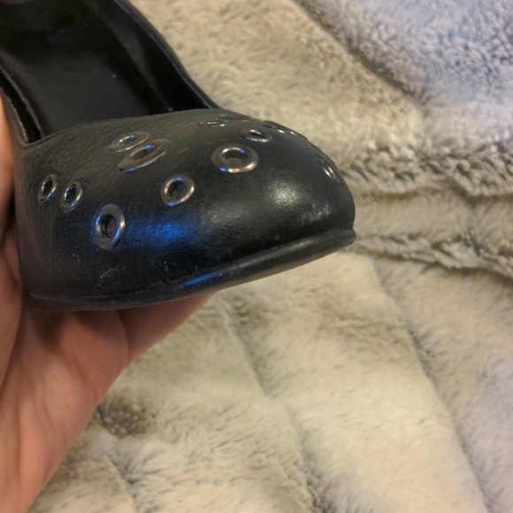 ❤️🔥 Black Rivet Heels - Picture 6 of 7